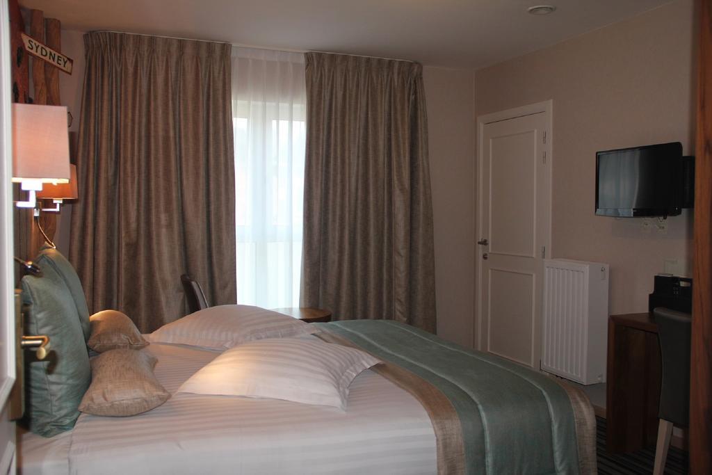 Hotel La Roseraie Wemmel Δωμάτιο φωτογραφία