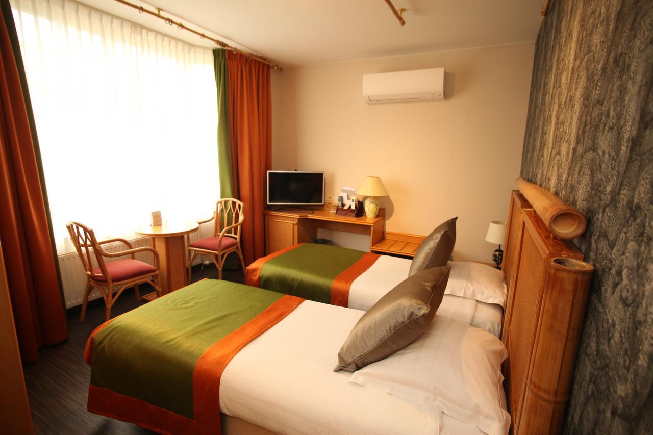 Hotel La Roseraie Wemmel Εξωτερικό φωτογραφία